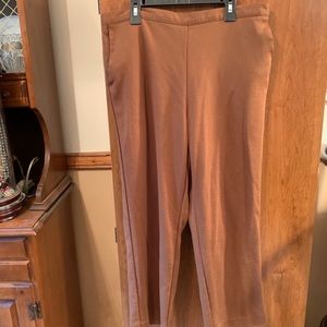New Alfred Dunner Pants woman’s size 16